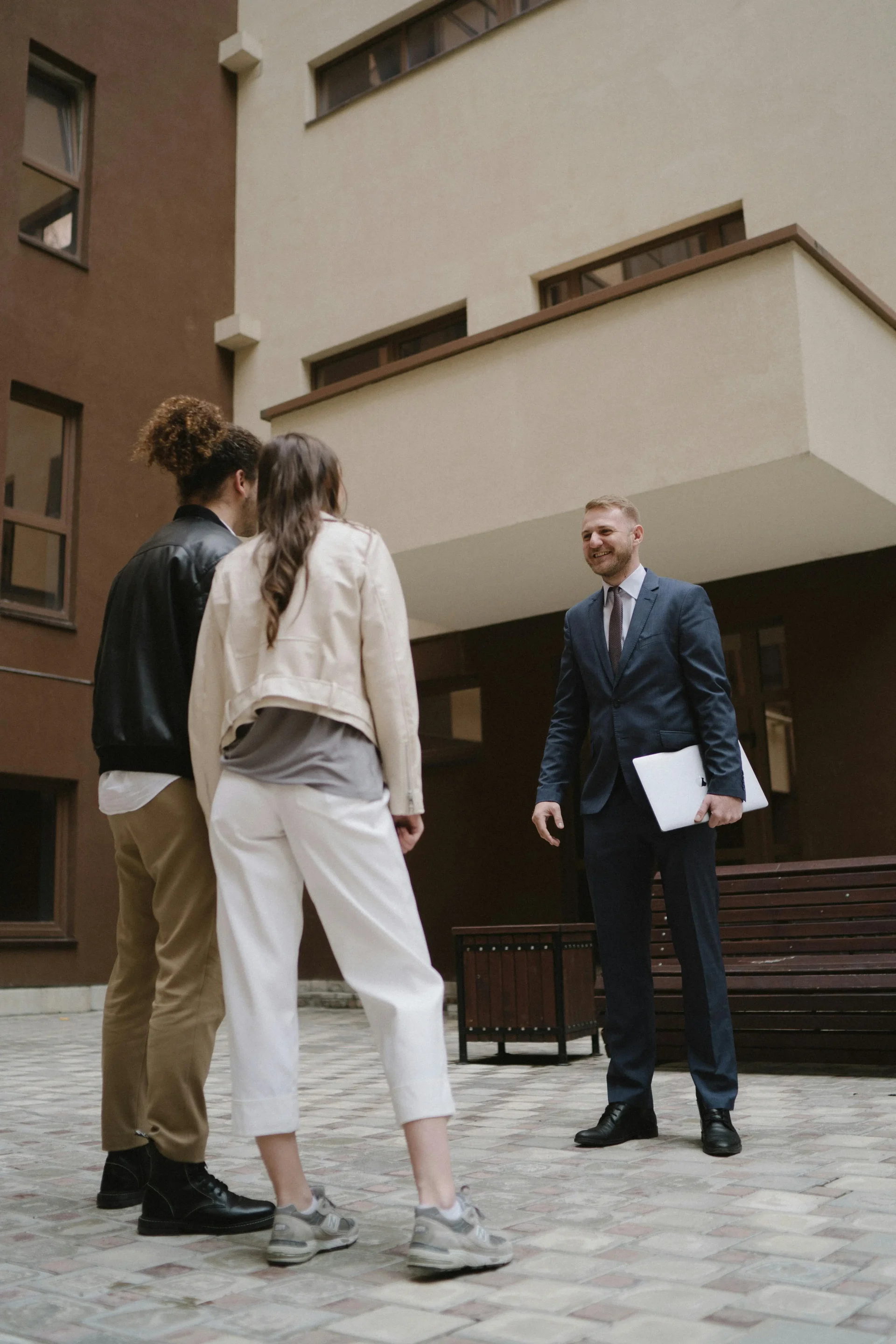 Pourquoi choisir un service de conciergerie pour gérer votre location saisonnière ?