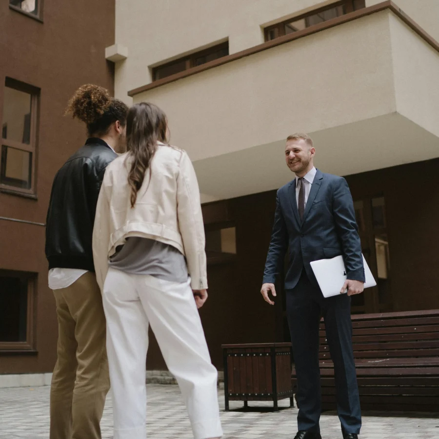 Why Choose a Concierge Service to Manage Your Vacation Rental?